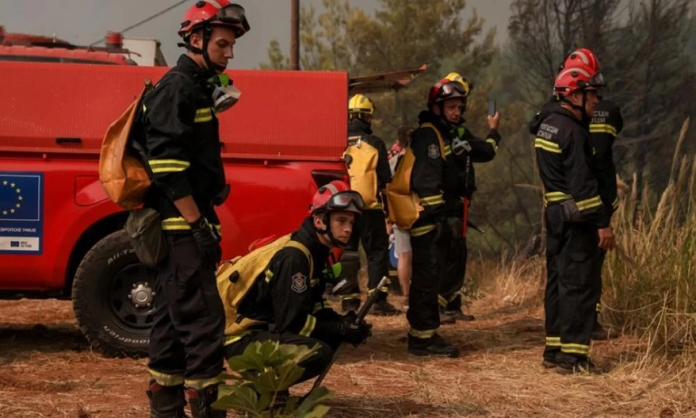 Φωτιά στις Ερυθρές κοντά στα Δερβενοχώρια - Οριοθετήθηκε το μέτωπο
